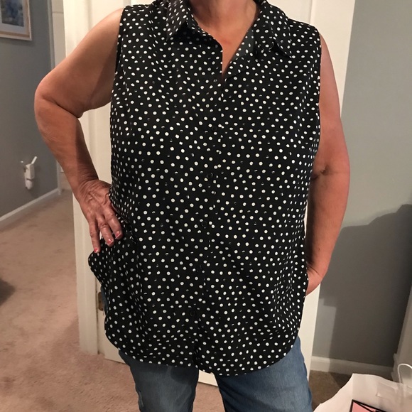 a.n.a polka dot blouse - Picture 2 of 2